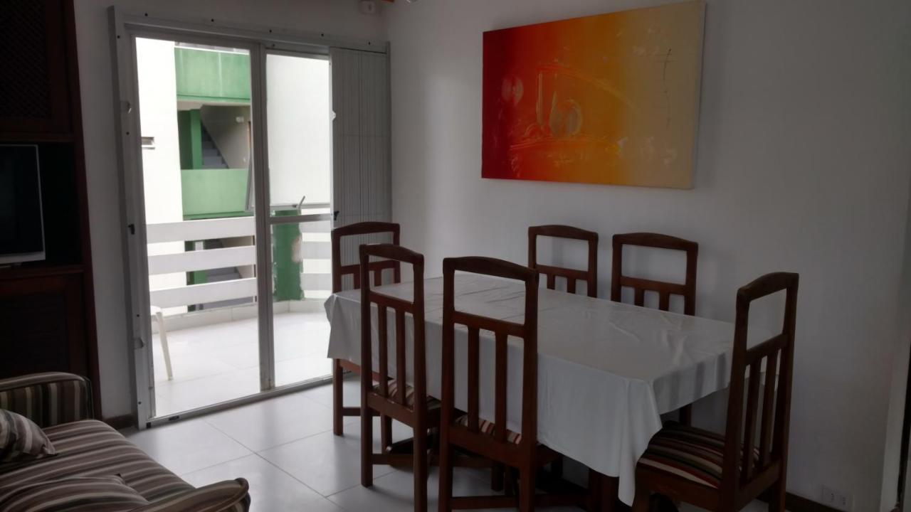 גוארטובה Apto Espetacular A 50 M Do Mar Em Condominio Com Piscinas Maravilhosas מראה חיצוני תמונה